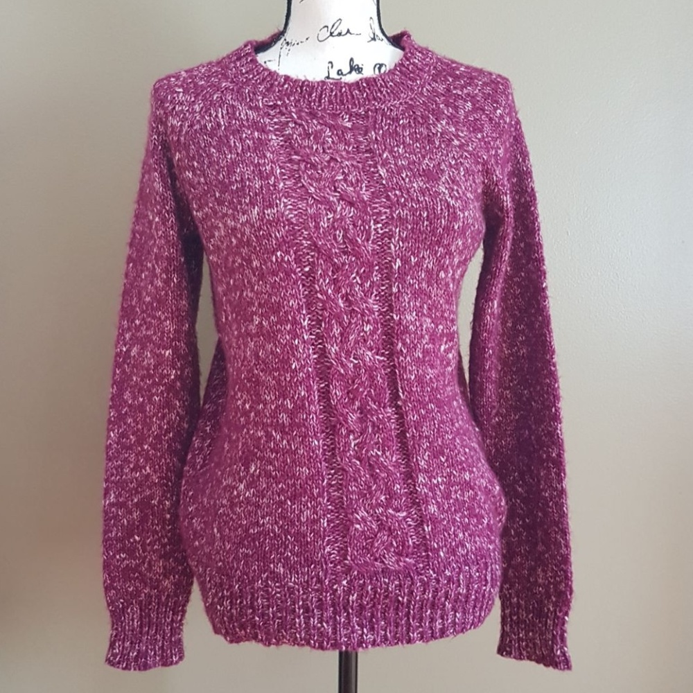 St.John's Bay Women's Cable Knit Crew Neck Sweater